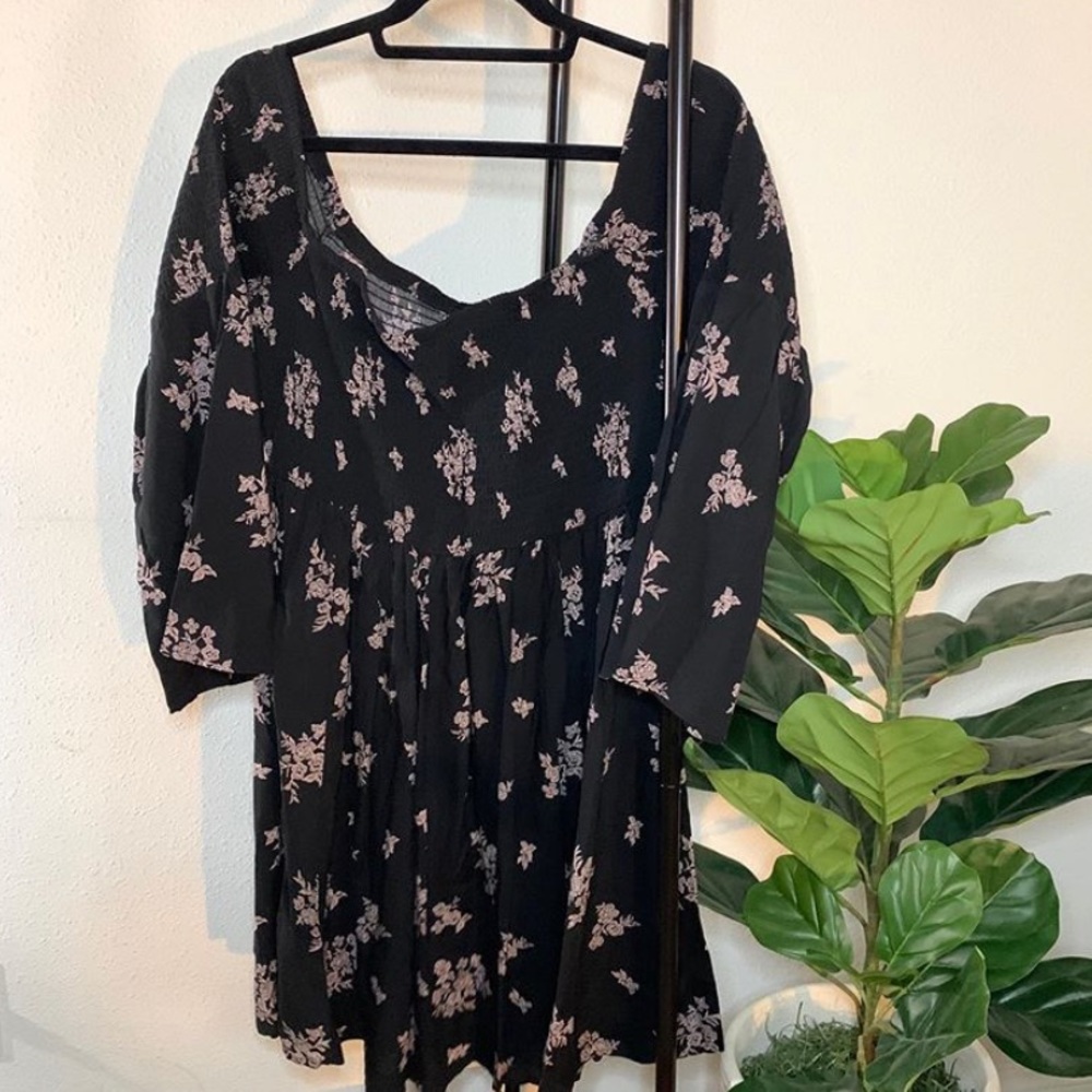 Torrid off the shoulder flower print dress